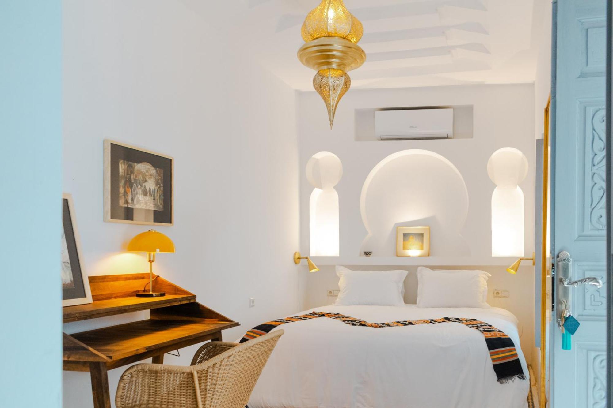 Boutique Hotel La Maison Darts Et Medicine Маракеш Стая снимка
