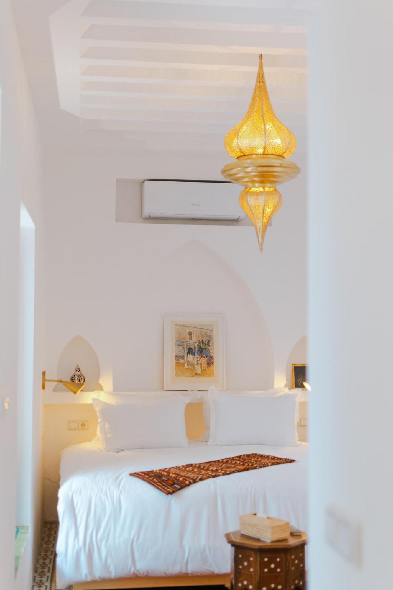 Boutique Hotel La Maison Darts Et Medicine Маракеш Стая снимка