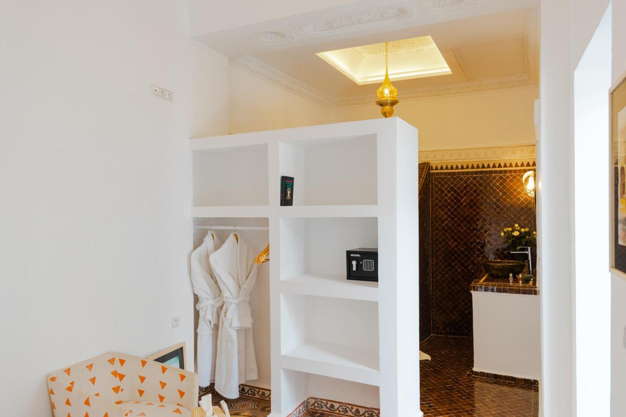 Boutique Hotel La Maison Darts Et Medicine Маракеш Екстериор снимка